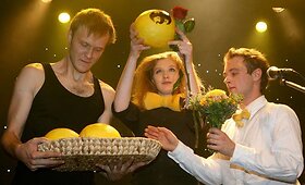  Grupė &bdquo;Liūdni slibinai&ldquo; su staigmenomis at&scaron;ventė savo antrąjį gimtadienį