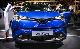 &bdquo;Toyota C-HR&ldquo; debiutas Paryžiaus automobilių parodoje