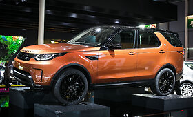 Paryžiuje debiutavo penktos kartos &bdquo;Land Rover Discovery&ldquo; 