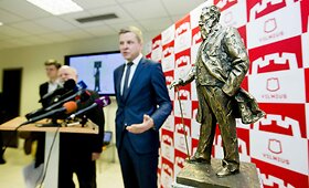 Vilniuje i&scaron;rinkta geriausia paminklo dr. Jonui Basanavičiui idėja