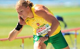 Skujytė pateko į rutulio stūmimo finalą