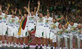 Lietuvos krep&scaron;ininkų apdovanojimas ir triumfas