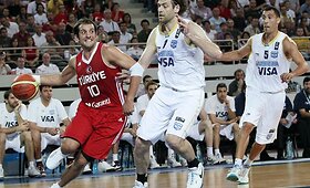 Argentiniečiai triumfavo &bdquo;Efes Pilsen&ldquo; taurės turnyre