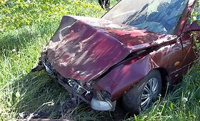 Prie Veisiejų vertėsi &bdquo;Mazda 626&ldquo;