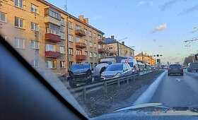 Trijų automobilių avarija Kaune: &scaron;uniukas i&scaron;gelbėtas