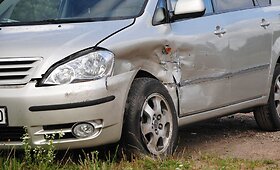  &bdquo;Mazda&ldquo; ir &bdquo;Toyota&ldquo; automobilių susidūrimas