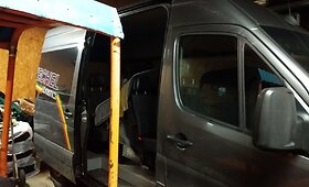 Kauno policija su įkalčiais pričiupo &bdquo;Mercedes&ldquo; autobusiuko vagis