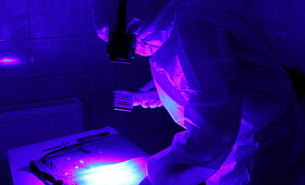 Kriminalistinių tyrimų laukas: nuo nusikaltimo vietos iki laboratorijos