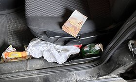 Kauno muitinė sulaikė eurų ir JAV dolerių kontrabandą
