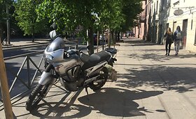 Motociklo ir pėsčiosios avarija Vilniaus Pylimo gatvėje