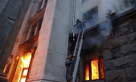 Odesoje degė Profsąjungų rūmai &ndash; de&scaron;imtys aukų