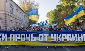 Tūkstančiai žmonių Maskvoje surengė Ukrainą palaikančią eiseną