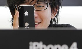 &bdquo;Apple&ldquo; ketvirčio pelnas pranoko lūkesčius