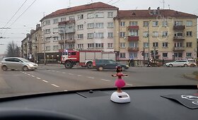 Kaune susidūrus automobiliams vienas jų virto ant &scaron;ono