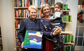Prezidentė Dalia Grybauskaitė paskelbė &bdquo;Knygų Kalėdų&ldquo; pradžią