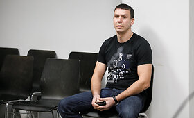 Kauno apygardos teisme paskelbtas nuosprendis pasieniečiui ir dviem jo bendrams