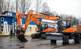 Nuo &scaron;iol įsigyti kompanijos &bdquo;Doosan&ldquo; technikos galima ir Lietuvoje