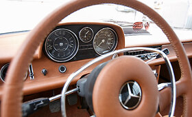Kaunietis restauravo 46 metų senumo &bdquo;Mercedes-Benz&ldquo;