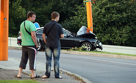 Kaune bėglys sudaužė prabangų BMW