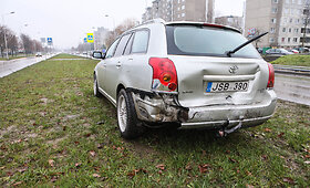 Kaune girtas vairuotojas sukėlė avariją &Scaron;iaurės prospekte