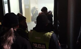 15min skaitytojas įamžino gaisrą Kauno sporto halėje