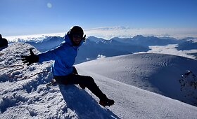 Vasarą Simonas Dailidė įkopė į Kazbeko kalną (5047 m) Gruzijoje