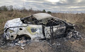 Prie Laukžemių tvenkinio degė automobilis
