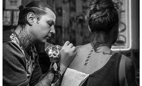 Klaipėdietis tatuiruočių meistras įgyvendins kilnią misiją ir sieks rekordo