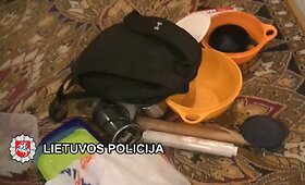 Kratų metu pas Klaipėdoje sulaikytą vyrą rasta daugiau nei kilogramas galimai narkotinės medžiagos &ndash; kokaino