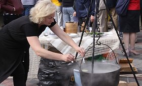 &Scaron;ilutėje vyko trečiasis Žuvienės virimo čempionatas