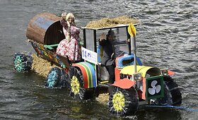 Lenkijoje &ndash; savadarbių plaustų varžybos