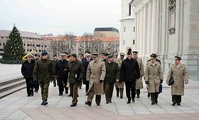 Lietuvos kariuomenės dalinių vadų ekskursija į Valdovų rūmus