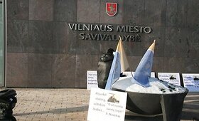 Piketuotojai: Vilniaus savivaldybei nedera &bdquo;&scaron;ventės &scaron;vęsti&ldquo;