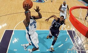 NBA: &bdquo;Hornets&ldquo; i&scaron;plė&scaron;ė pergalę