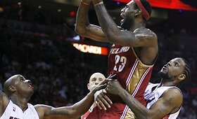 NBA: &bdquo;Cavaliers&ldquo; i&scaron;plė&scaron;ė pergalę vos vienu ta&scaron;ku