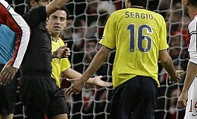  &bdquo;Arsenal&ldquo; i&scaron;sigelbėjo mače su &bdquo;Barcelona&ldquo;