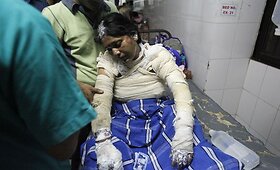Banglade&scaron;o sostinėje per gaisrą žuvo mažiausiai 108 žmonės, dar per 100 sužeista