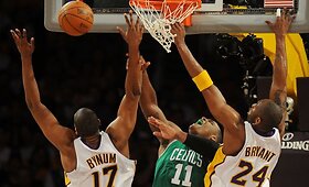 Antrąjį NBA finalo serijos mačą čempionas namuose pralaimėjo