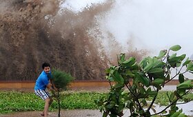 Atogrąžų audros draskė Vietnamą