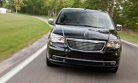 &bdquo;Chrysler&ldquo; ir toliau sėkmingai atnaujina modelius