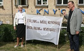 &bdquo;Iki&ldquo; profsąjunga prie Vokietijos ambasados skelbia reikalavimus