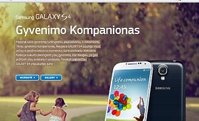 &bdquo;Samsung&ldquo; naująjį &bdquo;Galaxy S4&ldquo; lietuviams reklamuoja nemok&scaron;i&scaron;kai i&scaron;verstais &scaron;ūkiais