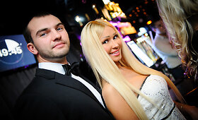 Kauno klube &bdquo;Mojo Lounge&ldquo; svečiai Naujuosius sutiko vakarėlyje &bdquo;The Royall Ball&ldquo;
