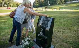 Vilniuje buvo atidengtas paminklinis akmuo žydų gelbėtojams