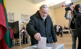 Vytautas Landsbergis balsavo prezidento rinkimuose
