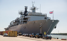 Pasižvalgykime: Jungtinės Karalystės karali&scaron;kųjų karinių jūrų pajėgų laivas flagmanas &bdquo;HMS Albion&ldquo;