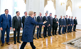 Prezidentė susitiko su 17-osios Vyriausybės nariais