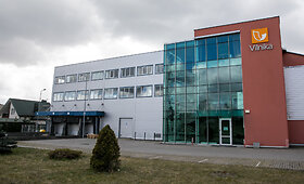 Nemenčinėje įsikūrusi siuvimo įmonė &bdquo;Vilnika&ldquo; karantino metu