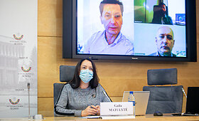 Roberto &Scaron;arknicko spaudos konferencija apie savižudybių prevenciją