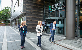 Au&scaron;rinė Armonaitė lankėsi Registrų centre